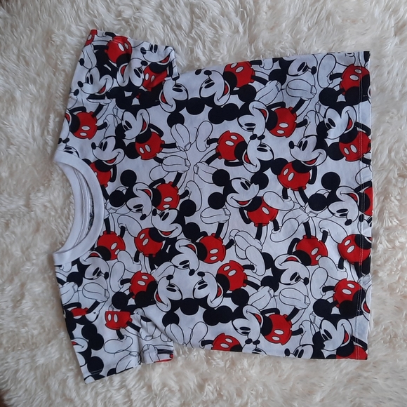 Donating Soon - Disney Mickey Mouse Tee-Shirt - Picture 2 of 6